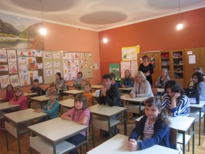Prvašići s roditeljima