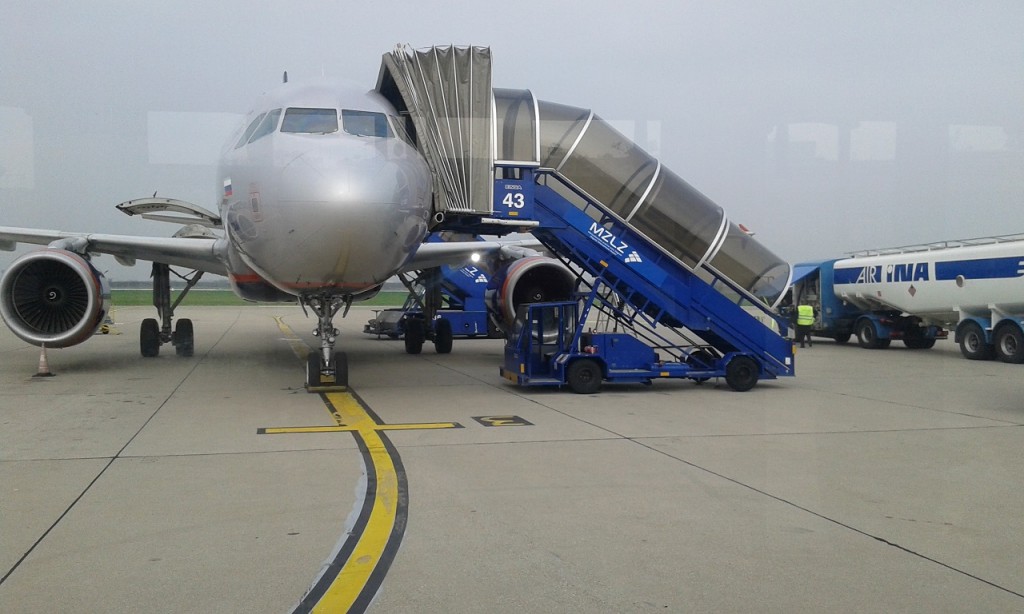 Avion 2